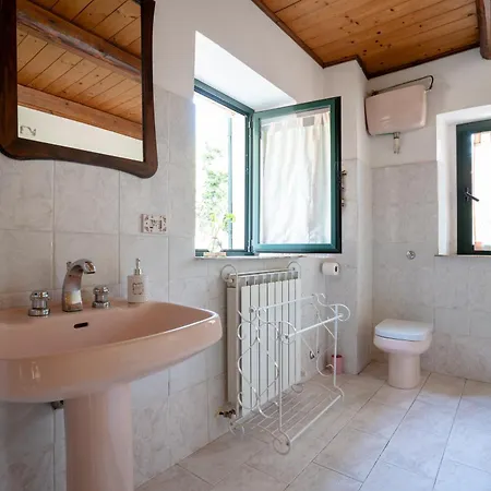 Villa Vacanze Floriana SantʼAngelo in Lizzola